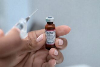 Dia S: Amazonas intensifica ações contra sarampo e rubéola com mobilização simultânea nos municípios