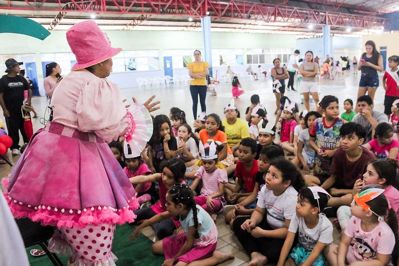 Caravana da Páscoa leva atividades culturais ao Centro de Convivência Magdalena Arce Daou