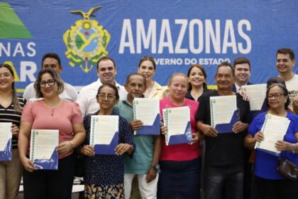 Amazonas Meu Lar: governador interino Roberto Cidade entrega 500 títulos definitivos e amplia regularização fundiária para mais de 22 mil famílias
