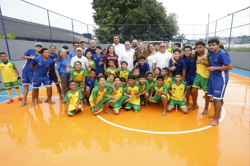 Moradores da zona sul ganham Centro Social Chapéu de Zinco reformado e mais acesso a esporte e lazer