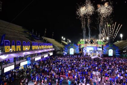 Ensaio dos Bumbás 2026: Bar do Boi Caprichoso leva a força da nação azulada ao Sambódromo de Manaus