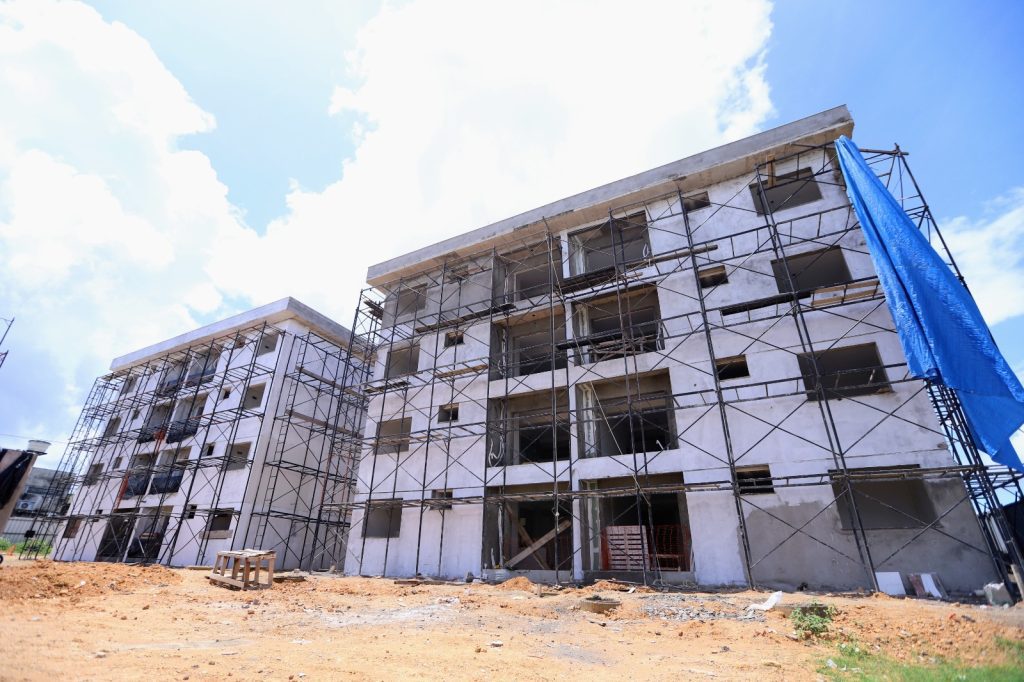 Governo do Estado avança nas obras do Residencial Novo Aleixo, na zona norte de Manaus