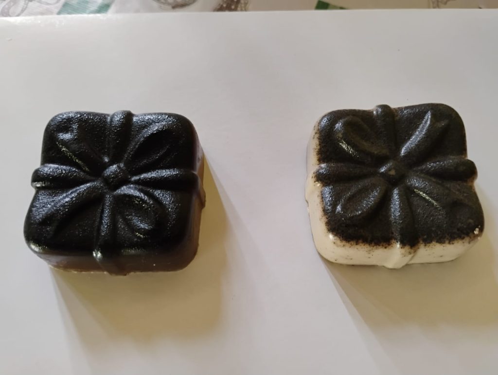 Com apoio do Governo do Amazonas, alunos do Programa Ciência na Escola da Fapeam criam sabonete com borra de café, em Barreirinha