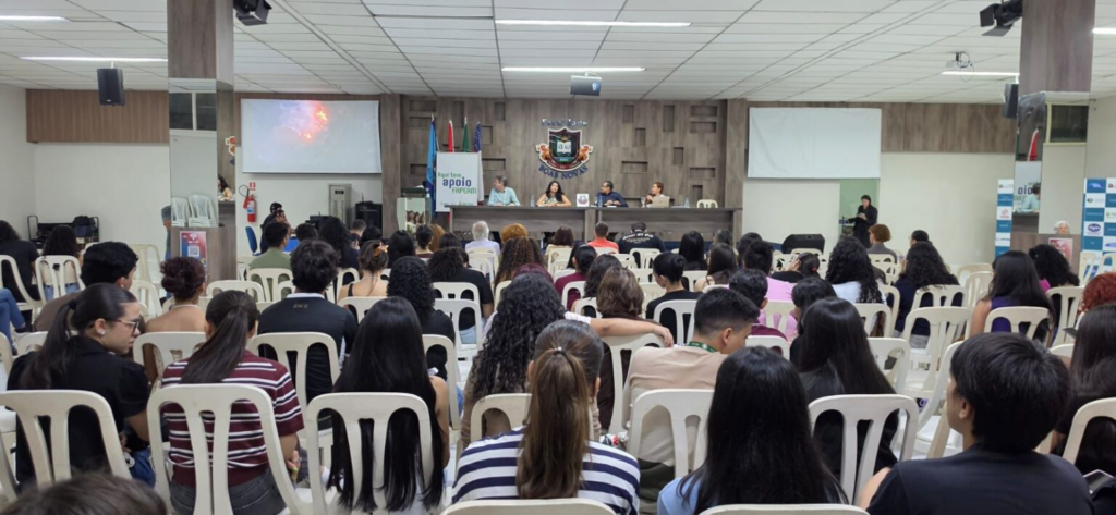 Jornalismo ambiental ganha centralidade em congresso na Amazônia e desafia formação de novos profissionais