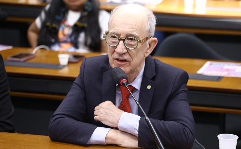 Comissão aprova programa que usa tecnologia 3D para recuperar crânio e face no SUS