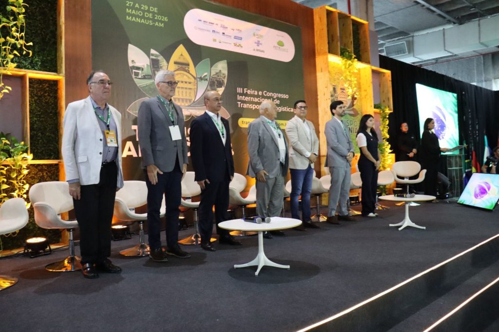 Governo do Amazonas apresenta avanços na regulação do transporte hidroviário durante a Transpoamazônia 2026