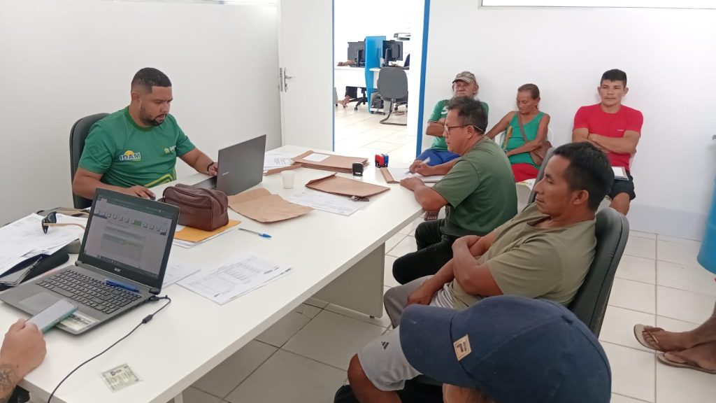 Com assessoria do Idam, pescadores artesanais de Santa Isabel do Rio Negro asseguram investimento de R$ 597 mil