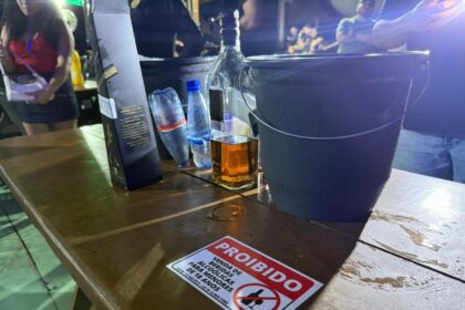 Operação Segurança Presente fiscaliza flutuante e resulta em prisões e apreensão de drogas com adolescentes