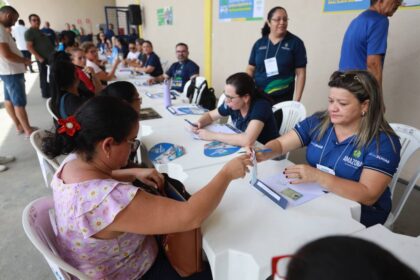 “Sonho realizado”: mães chefes de família celebram entrega de títulos definitivos na zona norte da capital