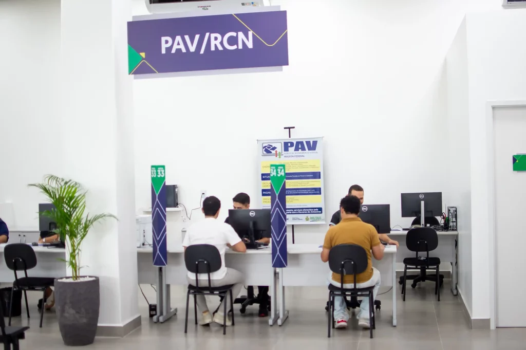 Unidades do PAC passam a oferecer atendimento para acesso e regularização na plataforma gov.br, em Manaus