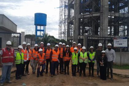 Projeto “Tô na Obra” leva acadêmicos para conhecer obras do Prosai Parintins
