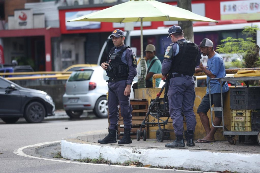 Operação Segurança Presente reforça policiamento nas ruas da zona oeste de Manaus