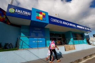 Após um mês de funcionamento, governador Roberto Cidade destaca mais de 900 atendimentos realizados no Juventude TEA
