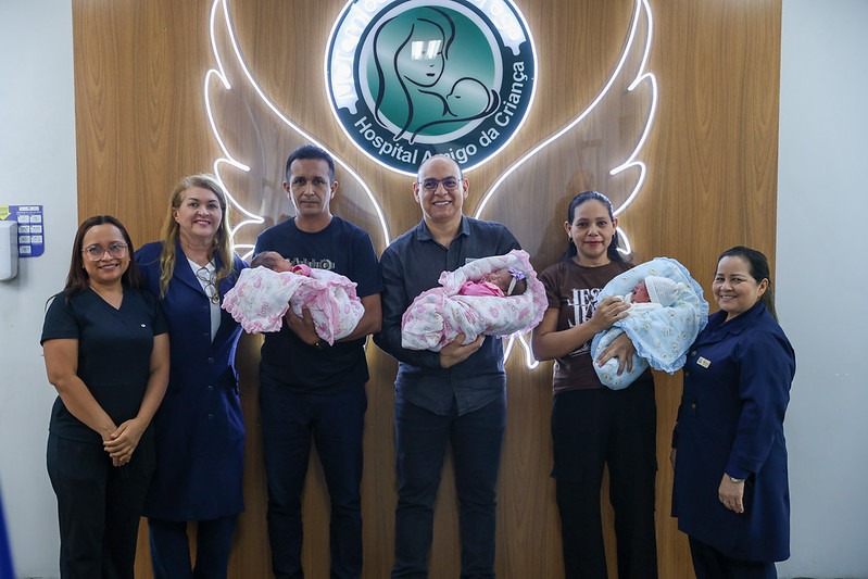 Trigêmeos que nasceram na Maternidade Ana Braga recebem alta