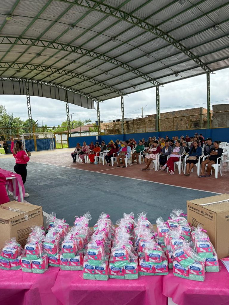 Governo do Amazonas leva ações do Crédito Rosa e Dignidade Menstrual a Tabatinga