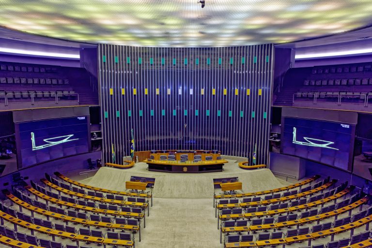 Congresso vota dispositivos do Veto 51/25 relativos ao PLDO 2026 em sessão no Plenário da Câmara