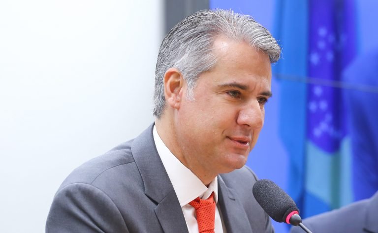 Câmara aprova projeto para criar prêmios a boas práticas na área de resíduos sólidos