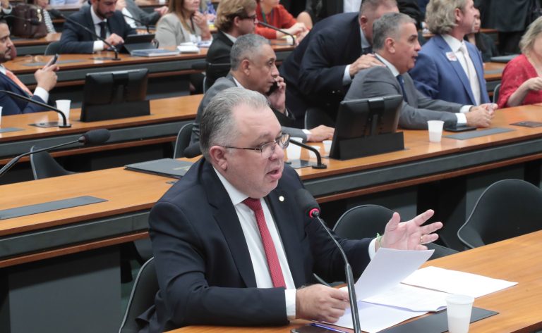 Câmara aprova projeto que permite ao doador indicar destino de doações aos fundos da pessoa idosa