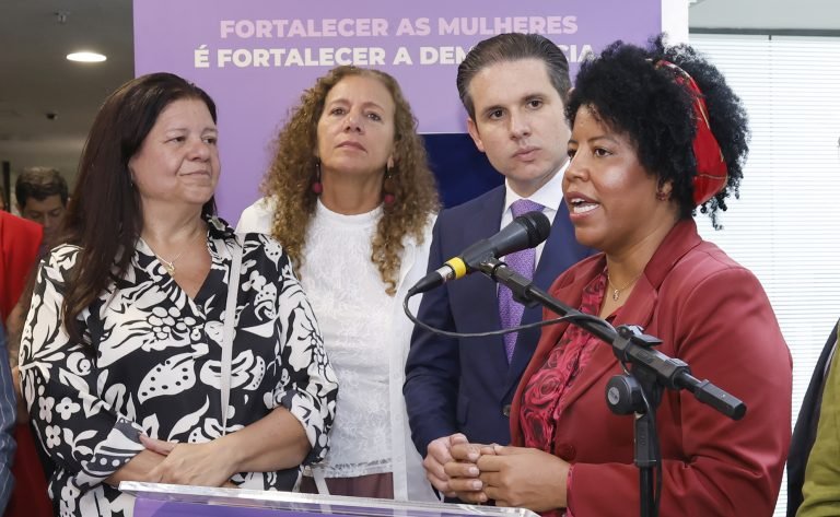 Governo sanciona Lei 15.398/26 que cria o Programa Antes que Aconteça para reduzir feminicídio e fortalecer acolhimento