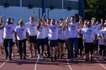 Governador Roberto Cidade participa de caminhada para celebrar mais de 300 transplantes realizados no Hospital Delphina Aziz