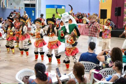 Oficinas, festas juninas e Copa do Mundo marcam programação nos centros de convivência em junho