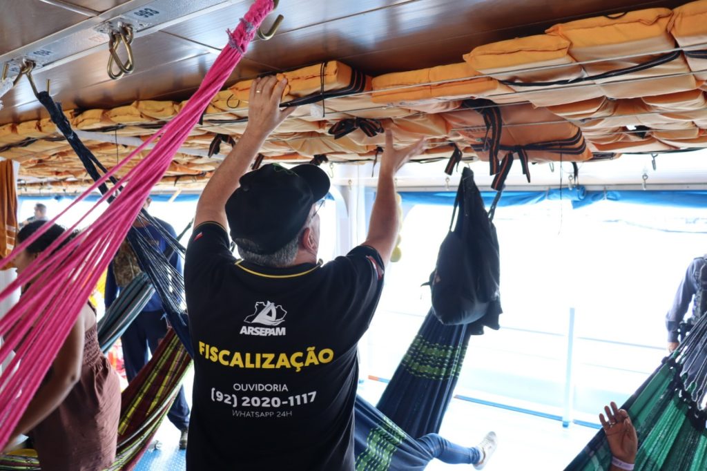 Governo do Amazonas abre inscrições para autorização temporária de embarcações durante o Festival de Parintins 2026
