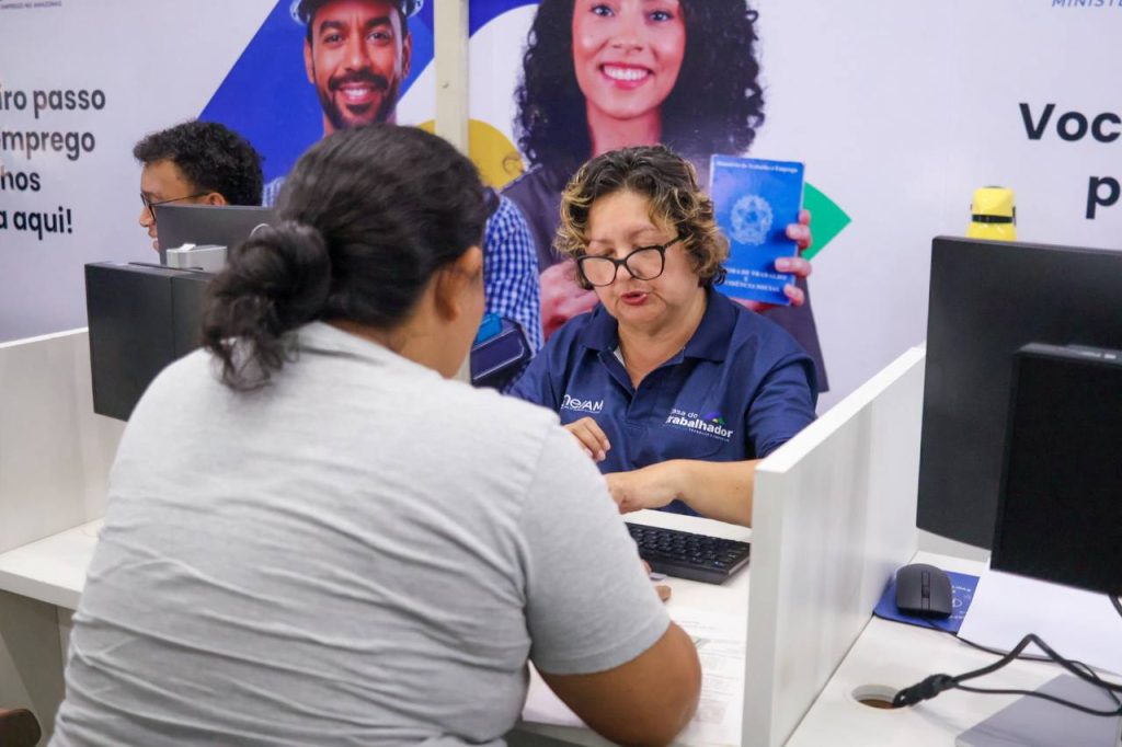 Sine Amazonas divulga 294 vagas de emprego para esta sexta-feira
