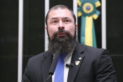 Câmara aprova projeto que garante a policiais militares e bombeiros cumprir pena em unidades prisionais militares