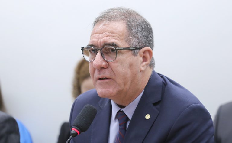 Comissão da Câmara aprova projeto que reserva cargos de direção da Abin a oficiais de inteligência