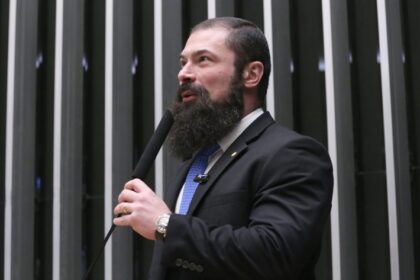 Câmara aprova parcelamento setor de armas e munições com descontos e prazos ampliados