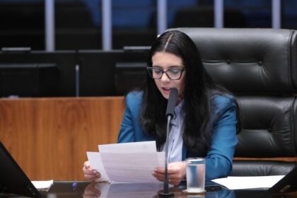 Câmara aprova projeto que obriga oscips e organizações sociais a comprovar pagamento de profissionais de saúde