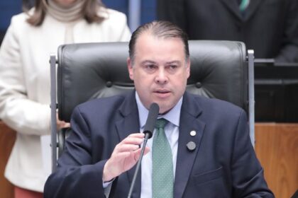 Presidência sanciona lei que institui Julho Laranja para avaliação ortodôntica anual de crianças de 6 a 12 anos