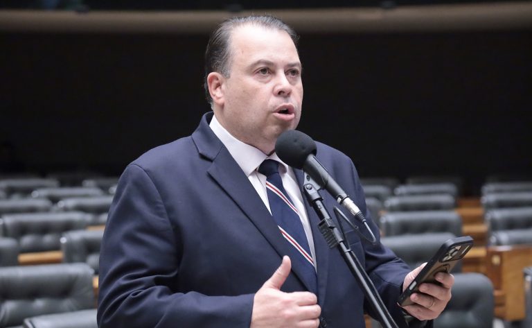 Projeto de Lei 558/26 propõe adaptação razoável em avaliações para pessoa idosa na Câmara