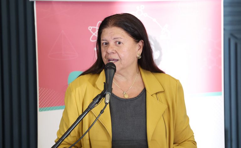 Câmara aprova projeto para reconhecer trabalhadora rural usando documentos do pai ou cônjuge