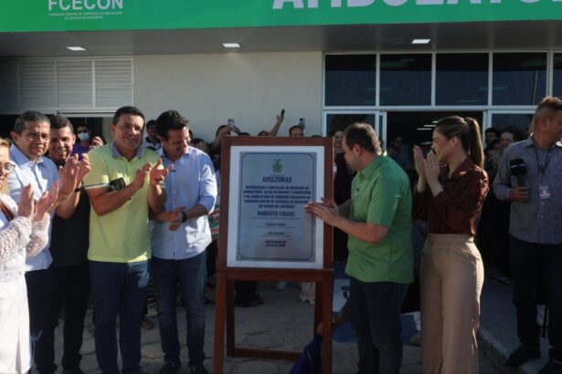 Governador Roberto Cidade entrega readequação do ambulatório da FCecon e amplia capacidade de atendimento aos pacientes oncológicos