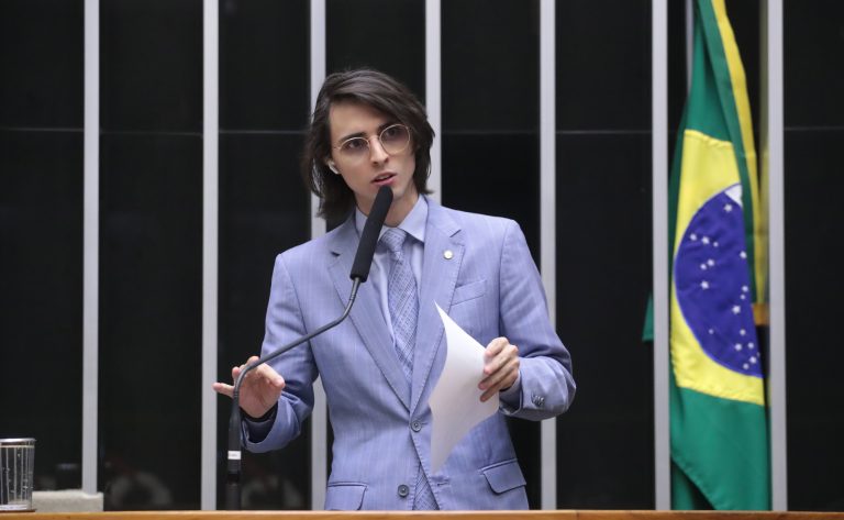 Câmara aprova em comissão projeto que cria consorcios intermunicipais de infraestrutura para executar obras municipais