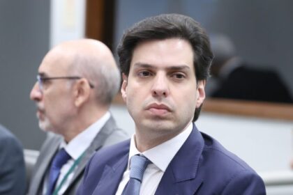 Projeto de Lei 436/26 permite pesca artesanal em unidades de conservação com regras de manejo e cadastro