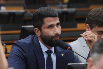 Comissão da Câmara aprova aumento de pena para crime de extorsão em casos com arma ou por grupo organizado