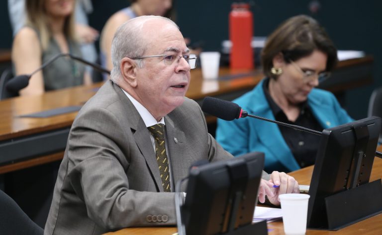 CCJ aprova proposta que altera regras de repartição do ICMS entre municípios em atividades do agronegócio