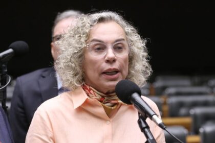 CCJ aprova mudança no Código Civil que declara nulo casamento de pessoas que não atingiram 16 anos e reafirma idade núbil
