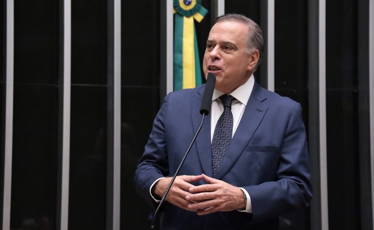 Projeto de Lei 1944/26 propõe percentuais mínimos para progressão de regime em crimes hediondos e restabelece texto da Lei Raul Jungmann