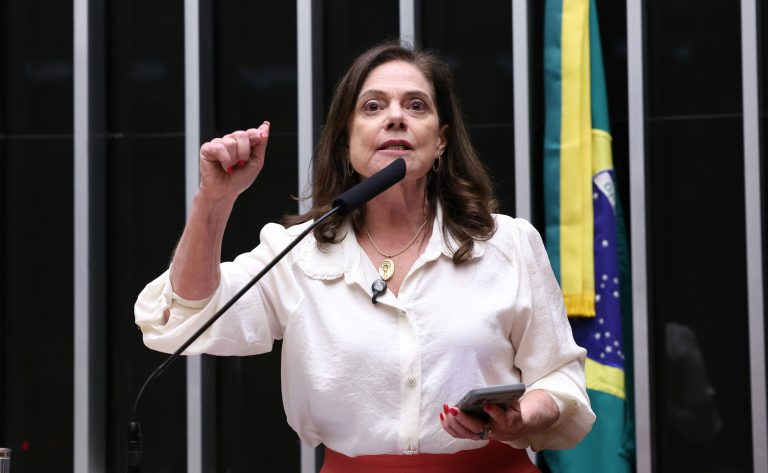PL 2632/26 cria Política Mulheres em Movimento para ampliar autonomia econômica das mulheres