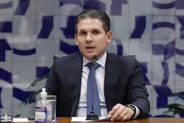 Hugo Motta critica interferência judicial na atividade do Poder Legislativo