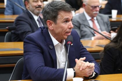 CCJ da Câmara dos Deputados aprova sanções para curatela abusiva contra idosos